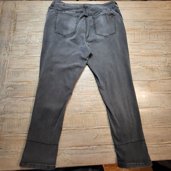 MELISSA MCCARTHY SEVEN 7 Womens 22W Black Skinny Jeans Distressed Fleece Accents - Picture 10 of 11